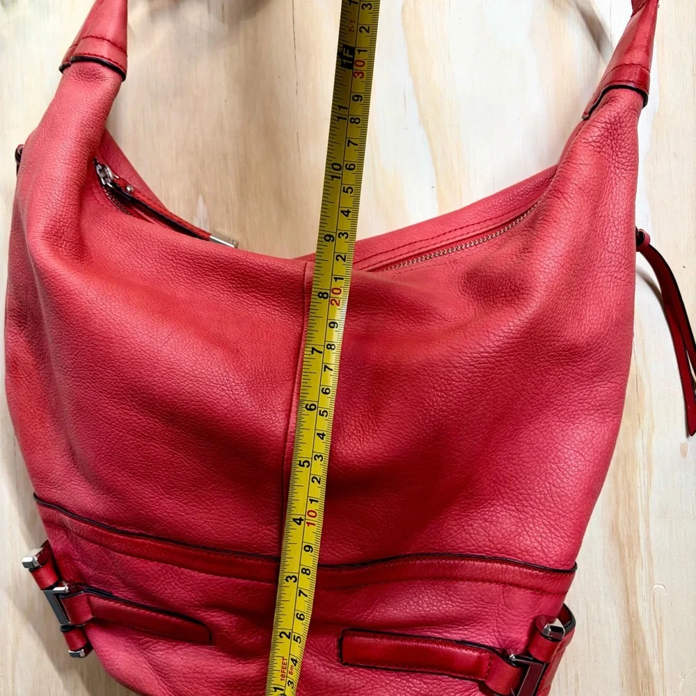 B. Makowsky Coral Red Pebbled Leather Hobo Shoulder Bag Slouch Purse